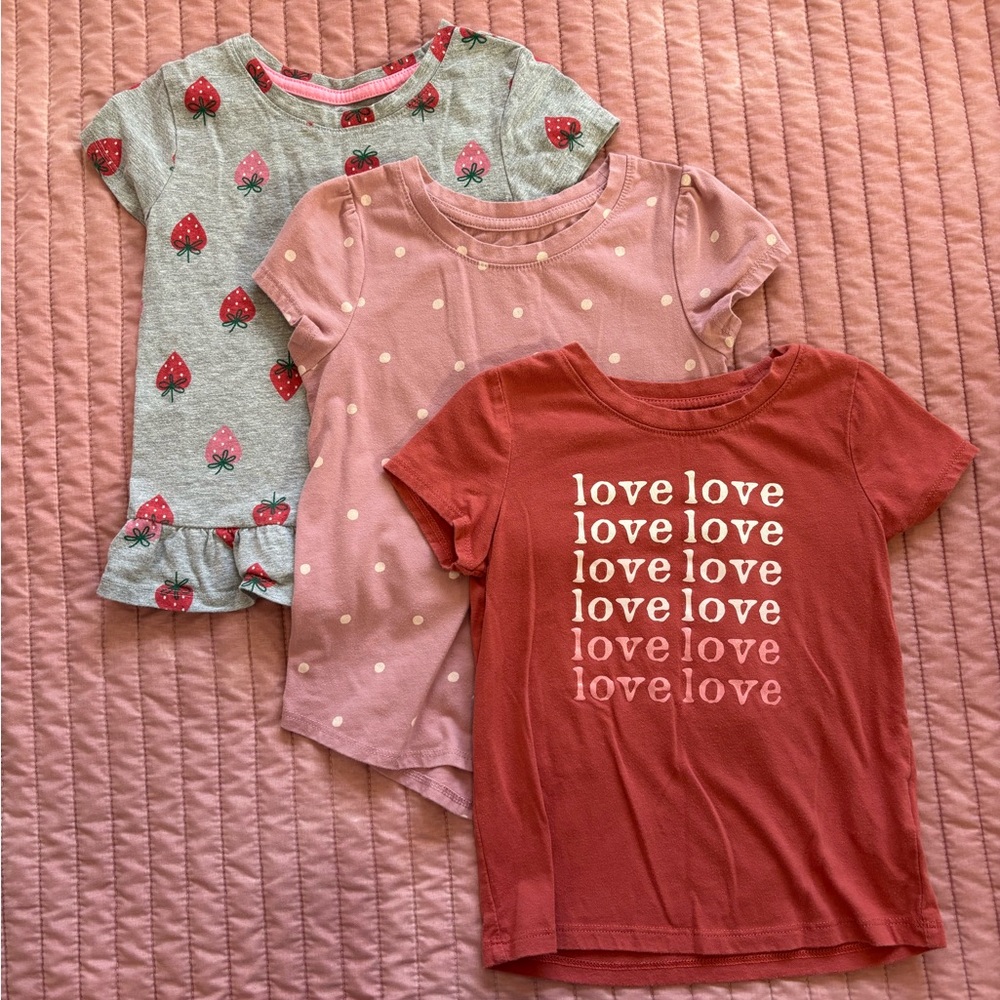 Set of 3 t-shirts for little girls - size 4T